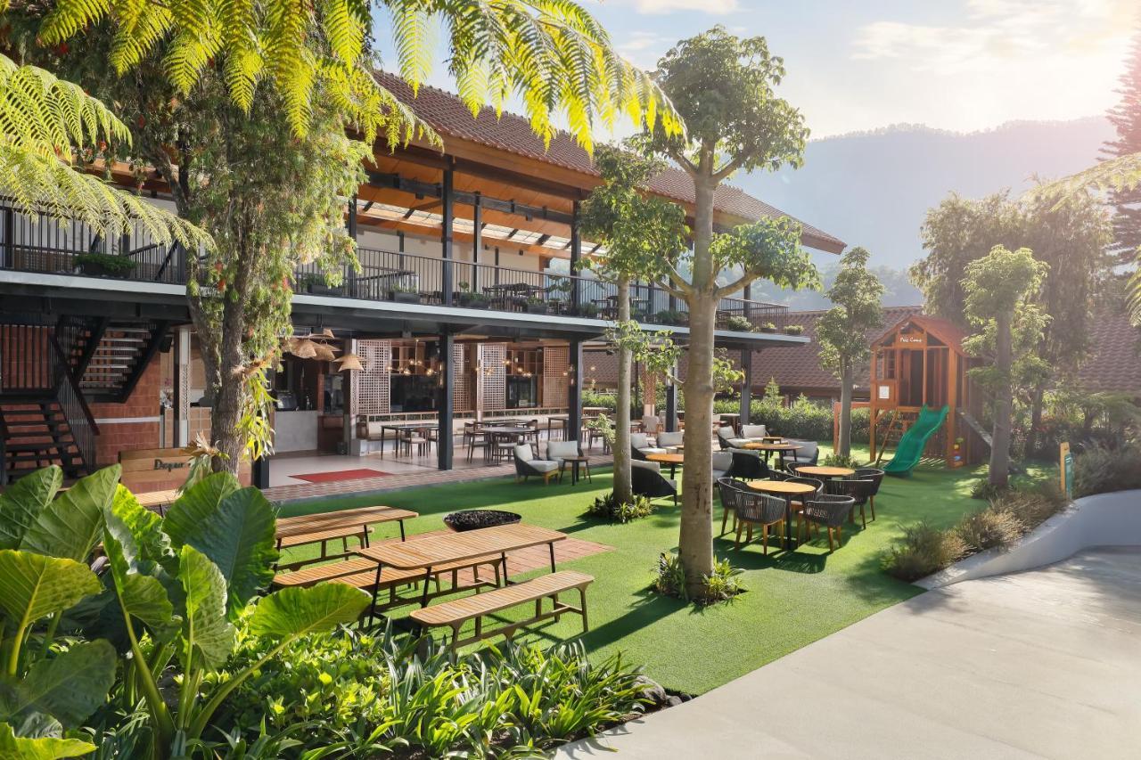 Dusun Bedugul Asri Hotel Exterior photo
